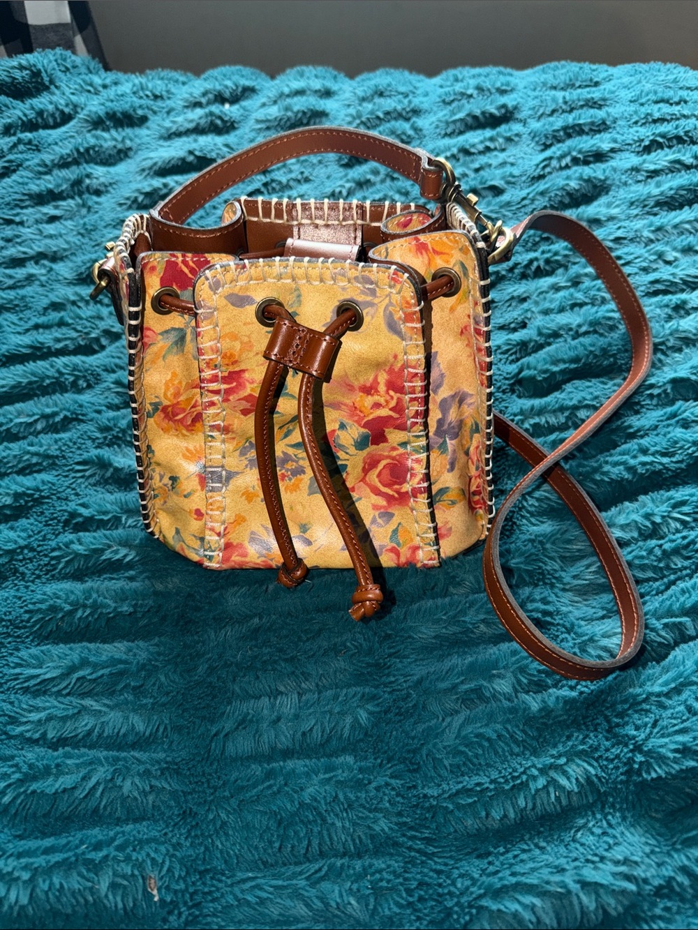 Patricia Nash Floral Yellow Drawstring Crossbody Bag with Brown Trim